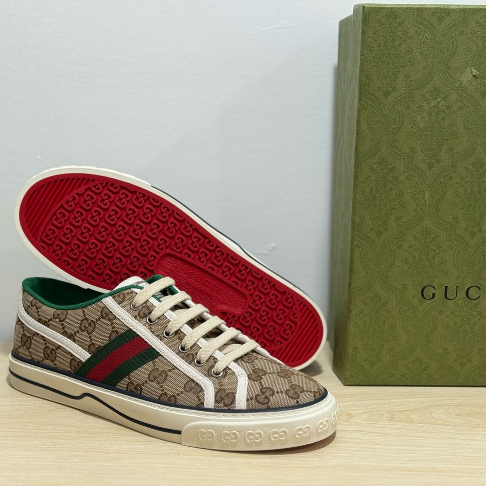 MEN'S GG GUCCI TENNIS 1977 SNEAKER
